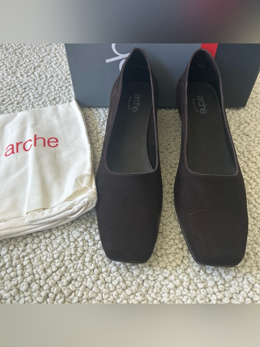 Arche Brown Suede Square-Toe Flats -Size 32 (11)